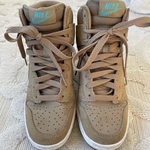 Nike Dunk Wedge sneakers
